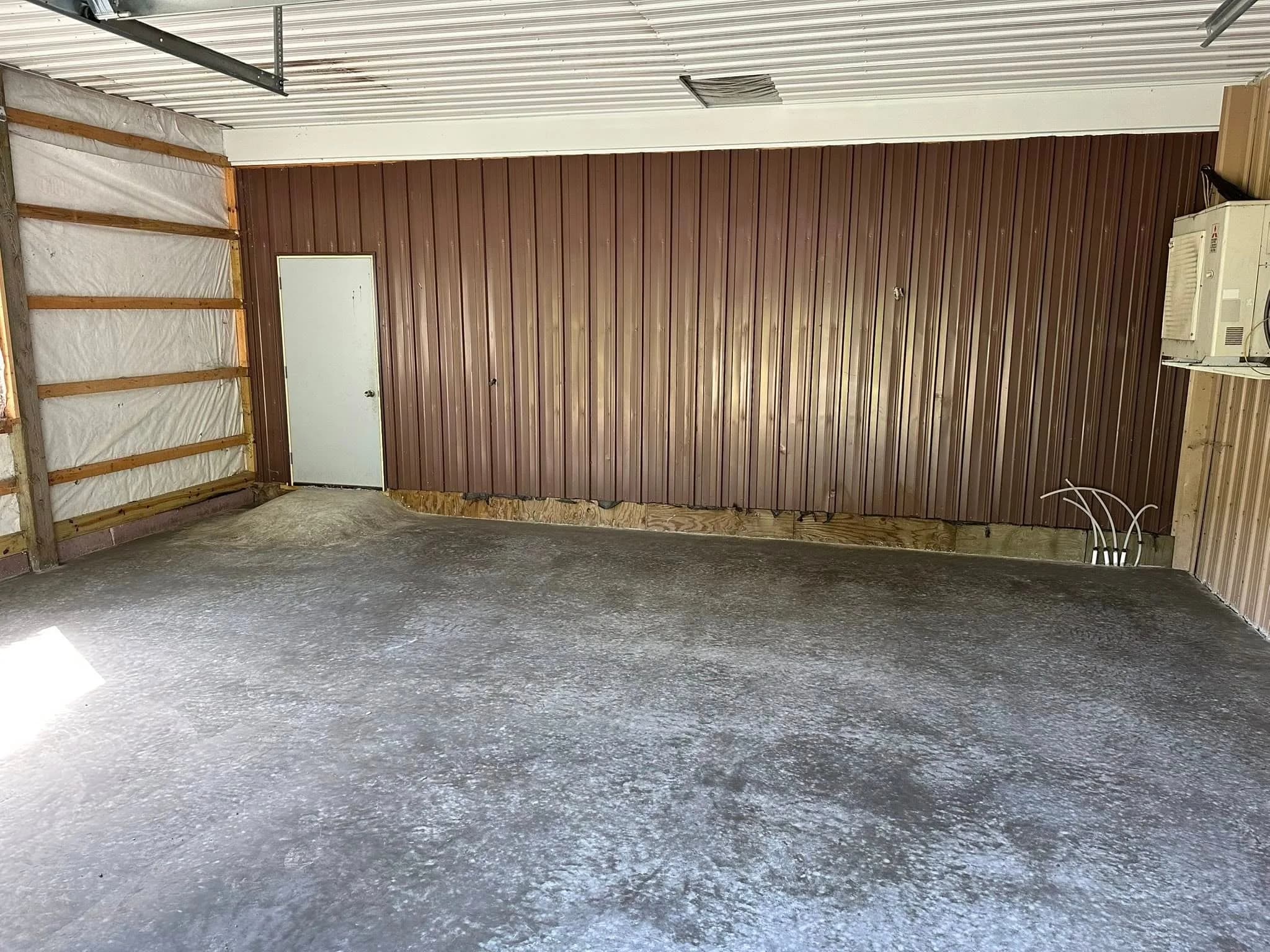 Poured concrete slab installation